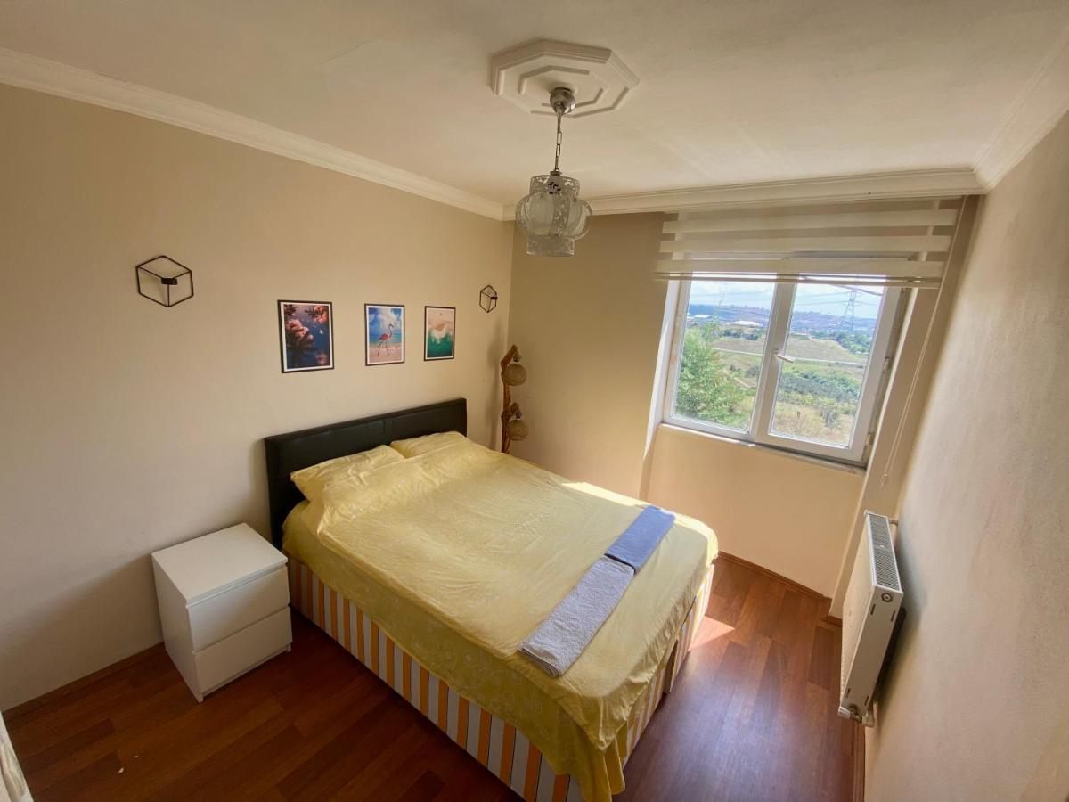 Spacious House Near The Airport Arnavutkoy Exterior photo