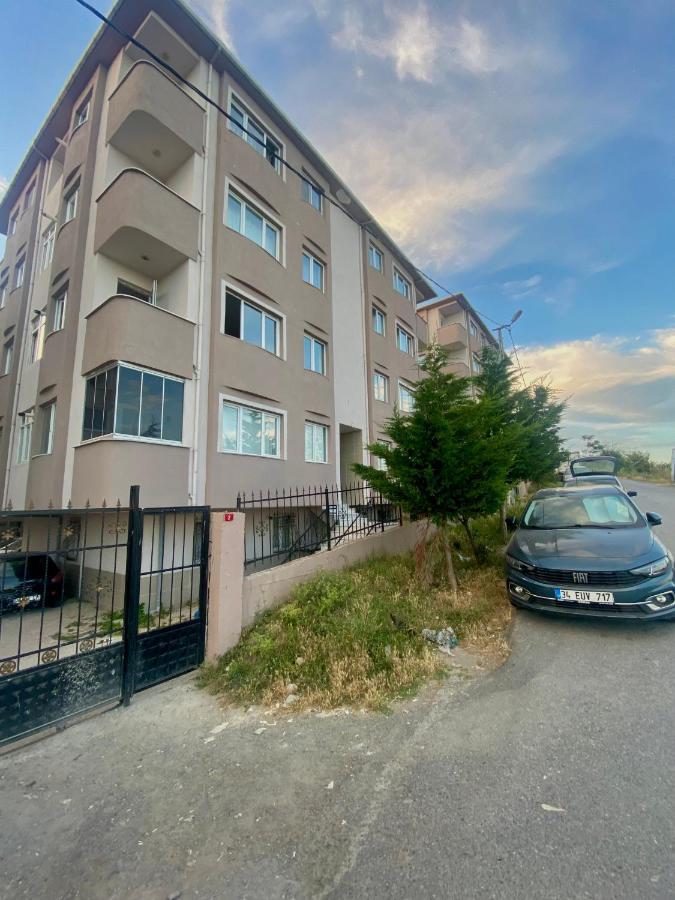 Spacious House Near The Airport Arnavutkoy Exterior photo
